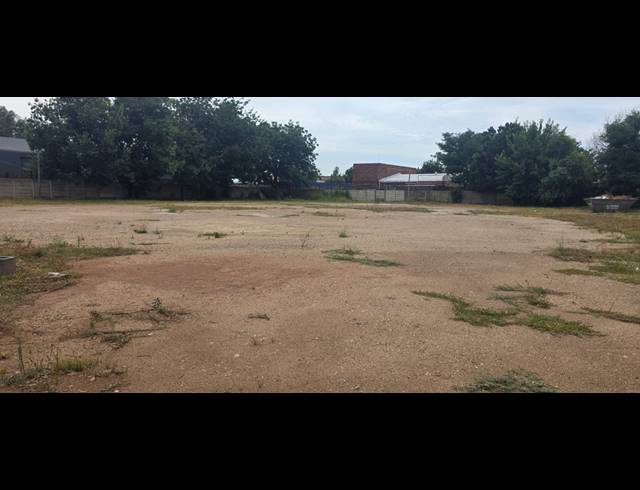 2,950M² VACANT LAND FOR SALE IN VANDERBIJLPARK CE 6